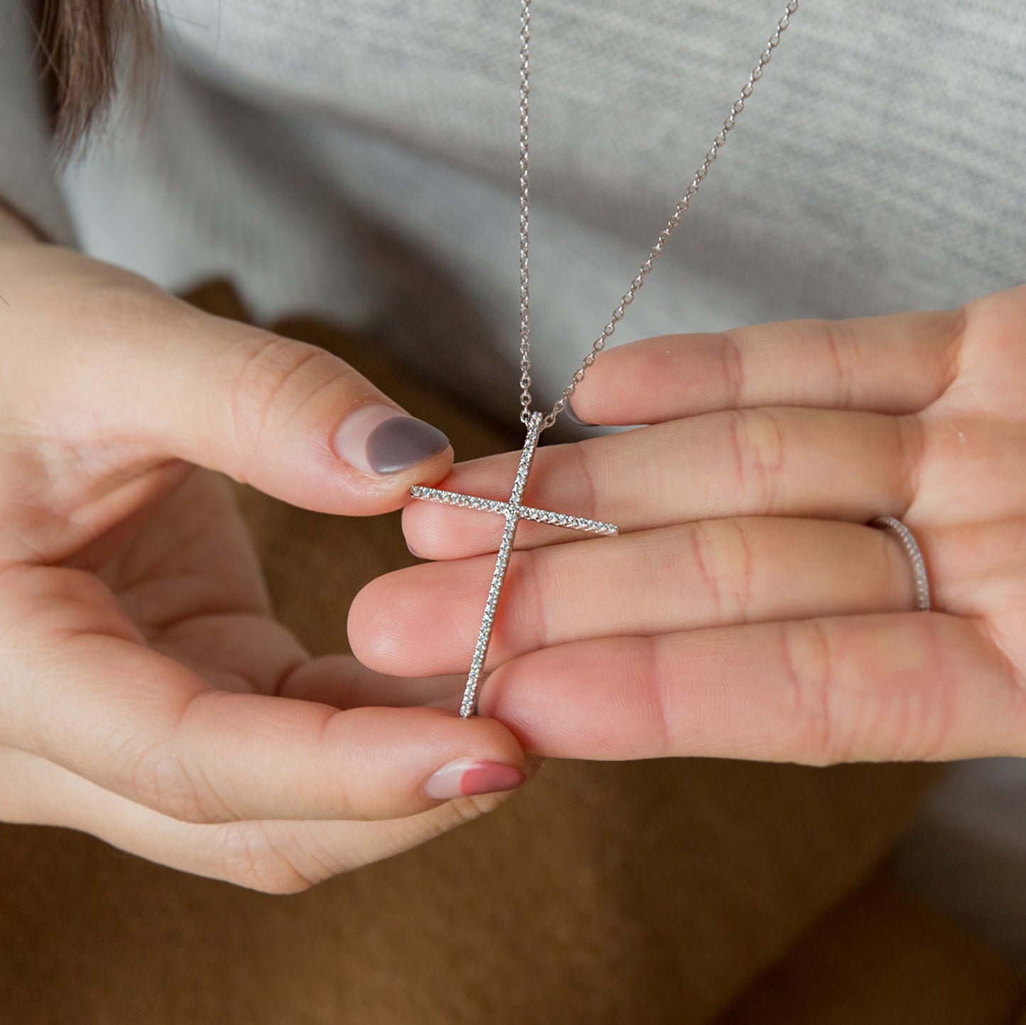 Mono Crossy Necklace