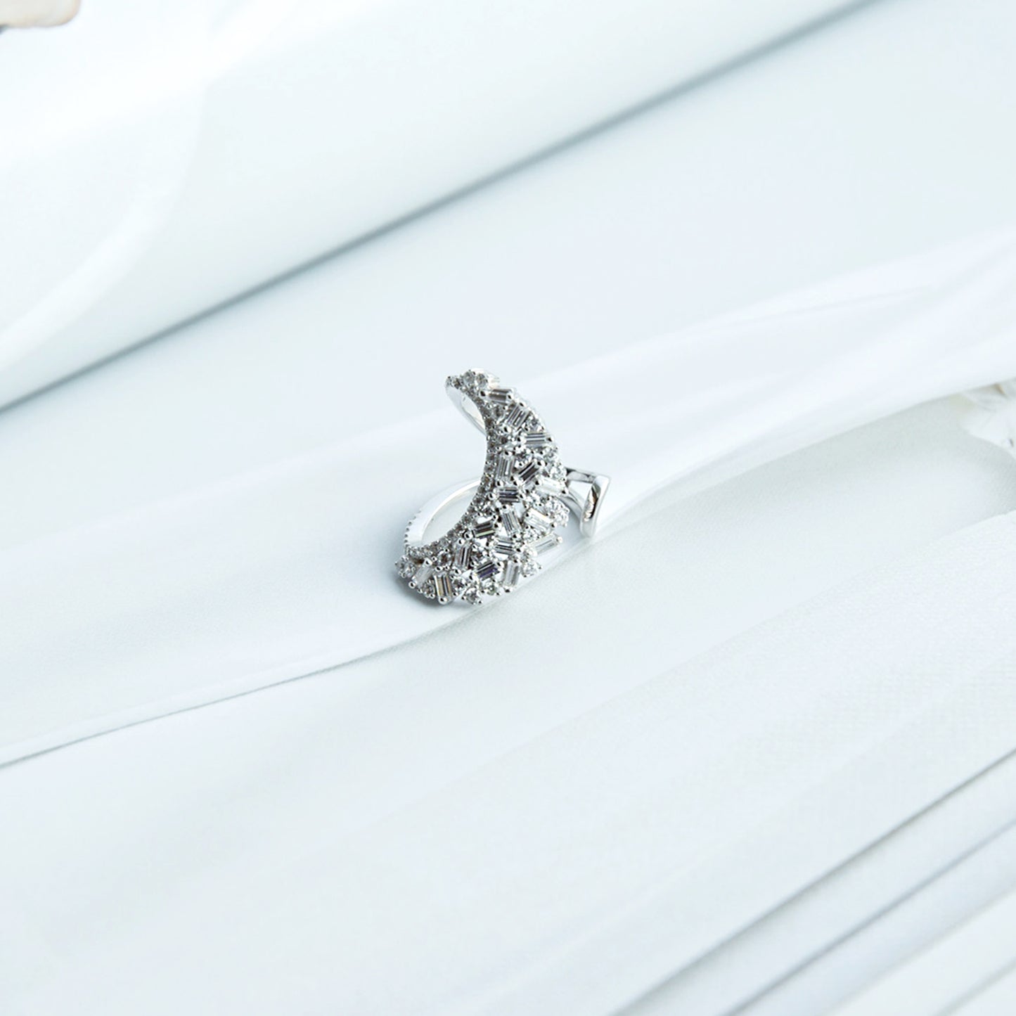 Louell Silver Ring